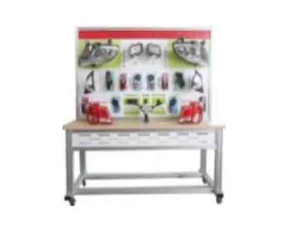 比亚迪秦PLUS电动汽车整车电气系统实训台